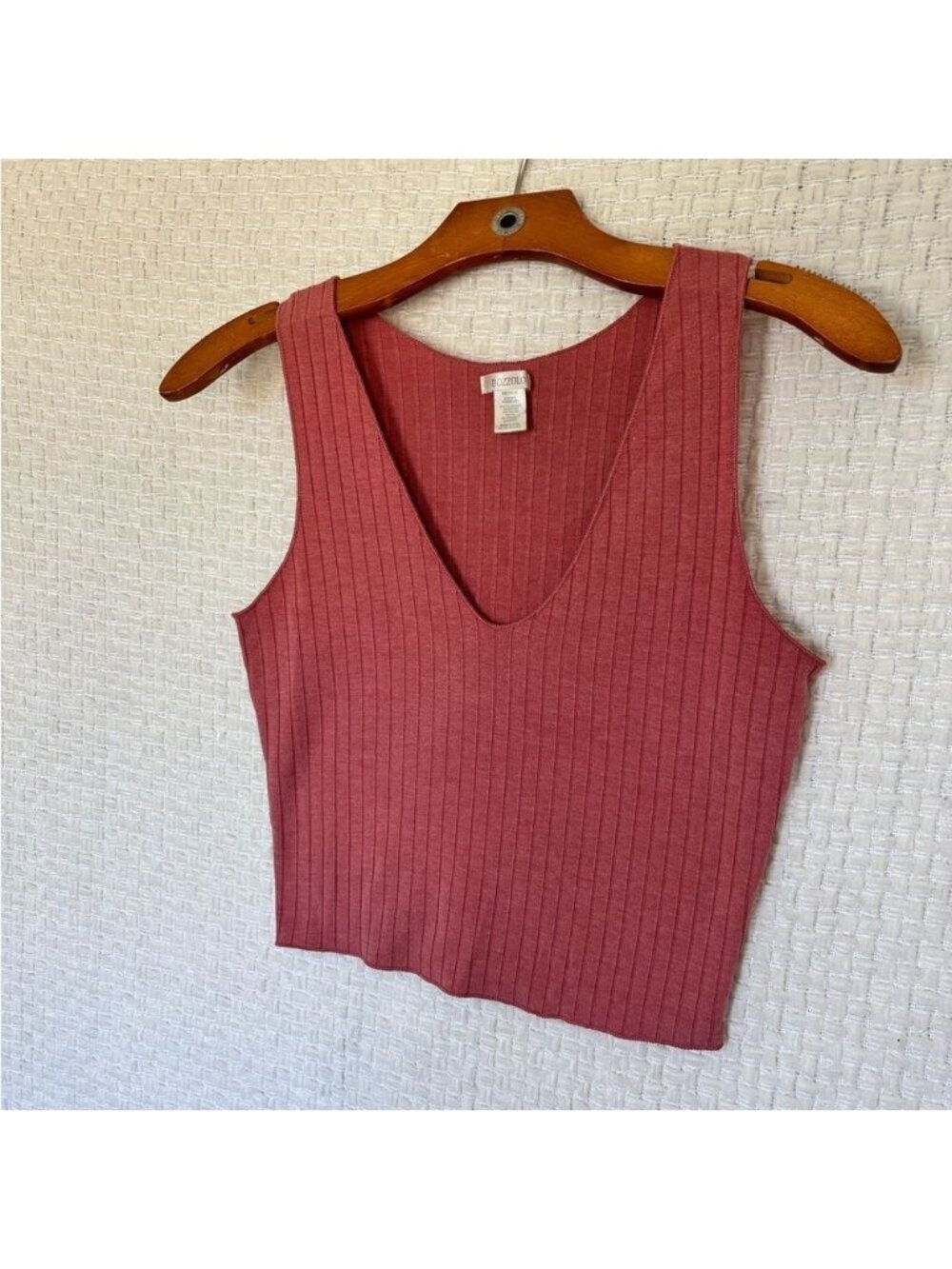 Ribbed Crop Top - Picture 1 of 3